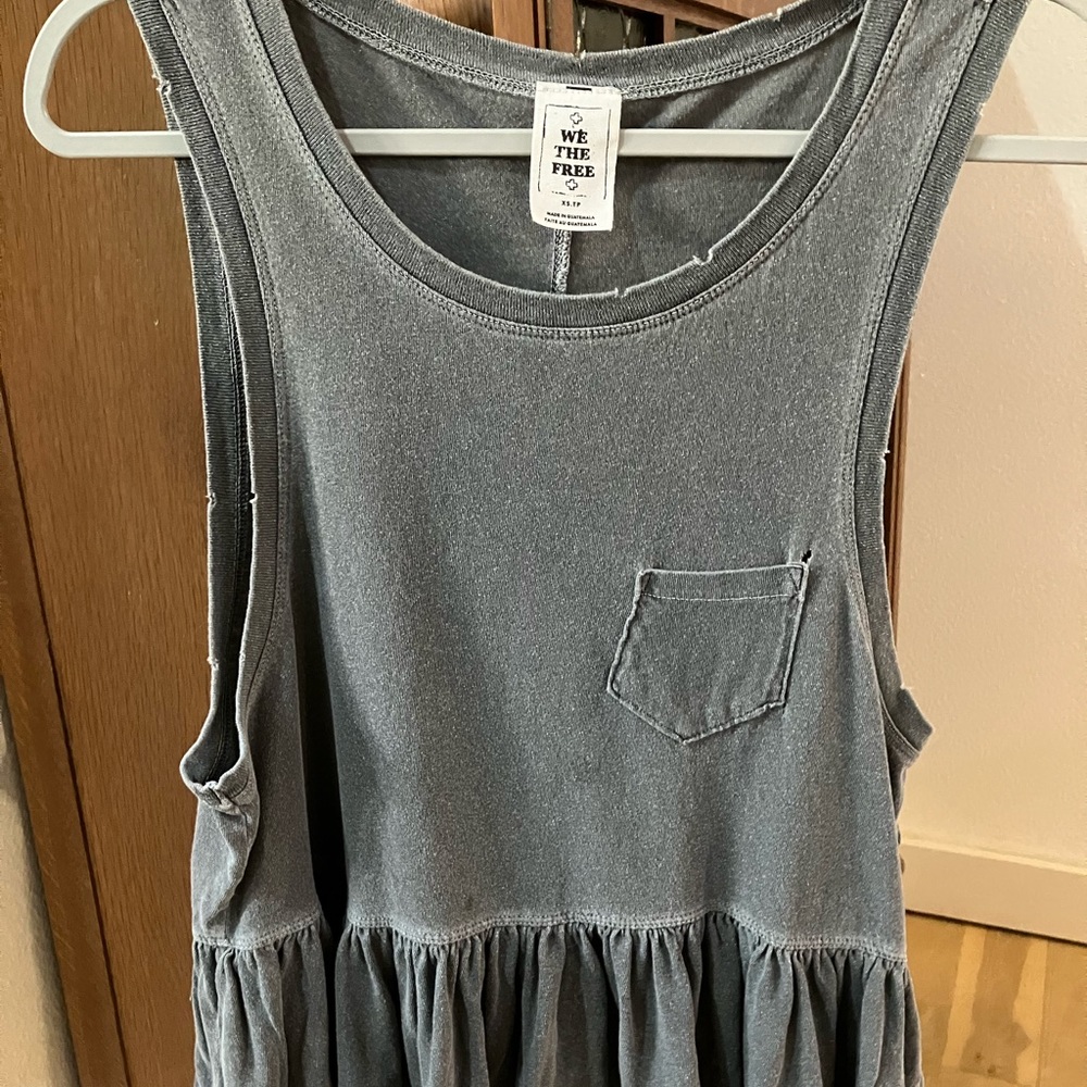 We the Free gray tank w/ peplum